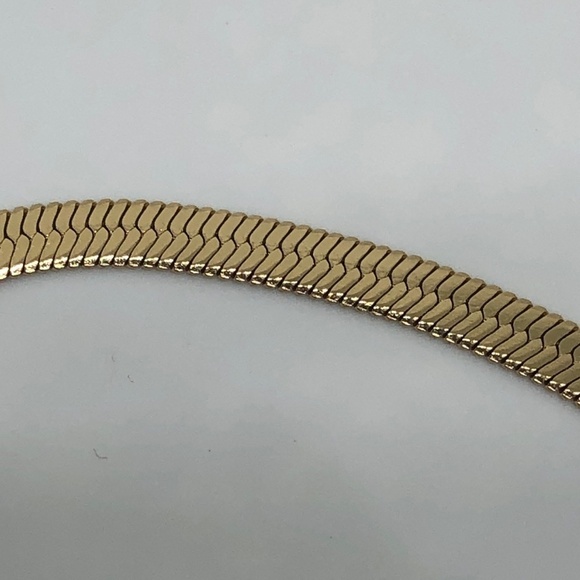 Jennifer Zeuner Gold Herringbone Necklace 14”-16” - Picture 4 of 12